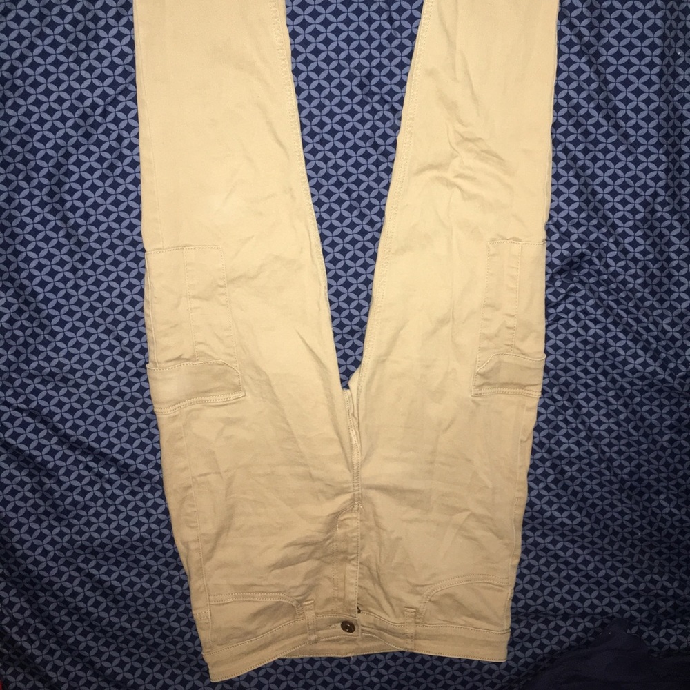 Skinny cargo pants